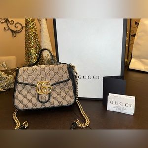 Gucci Beige and Black Mini GG Marmont 2.0 Top Handle Bag